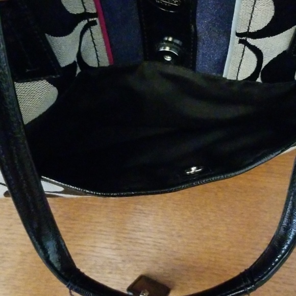 Coach Signature Stripe set - Picture 7 of 8